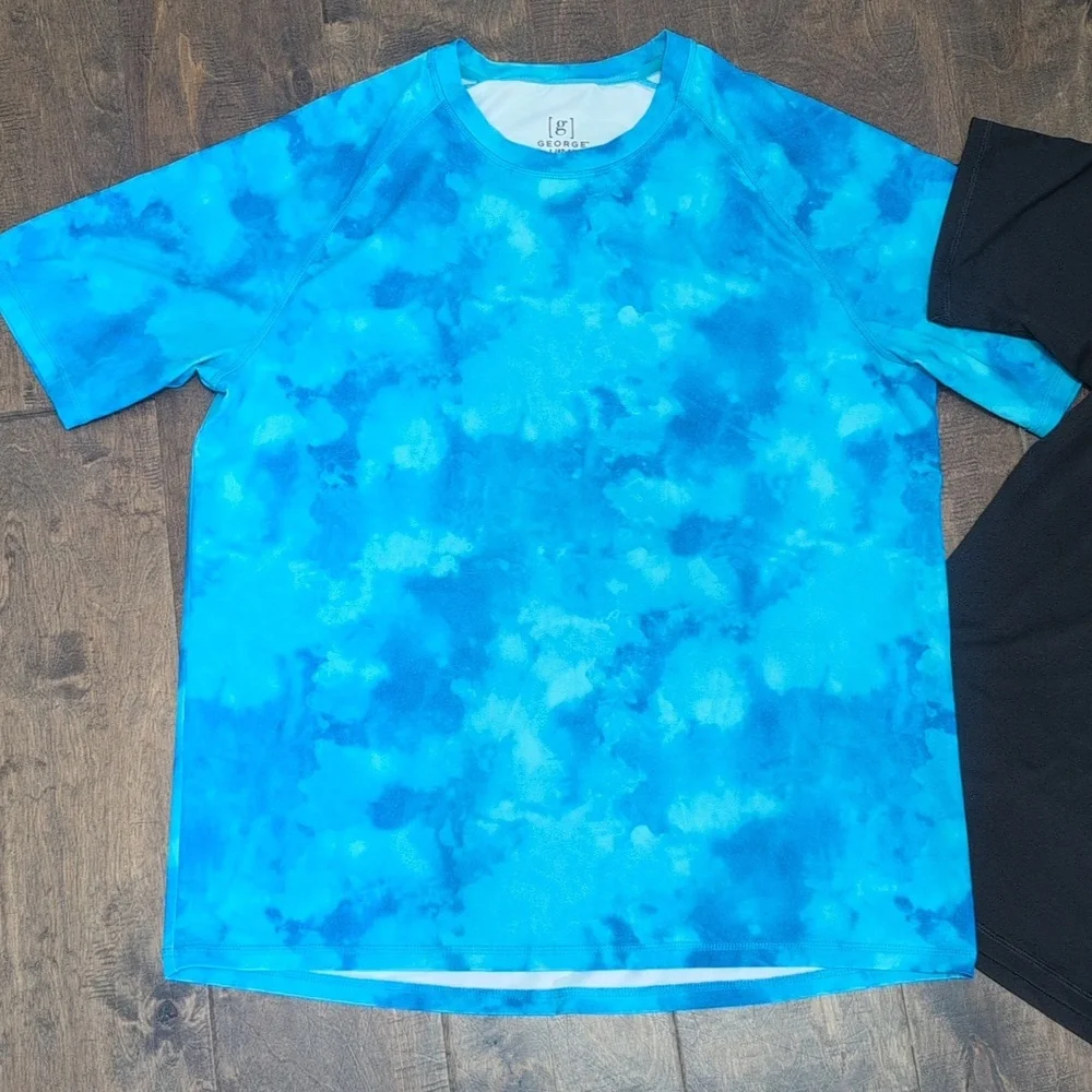 ⭐3/$12⭐ George Rashguards - Picture 2 of 4